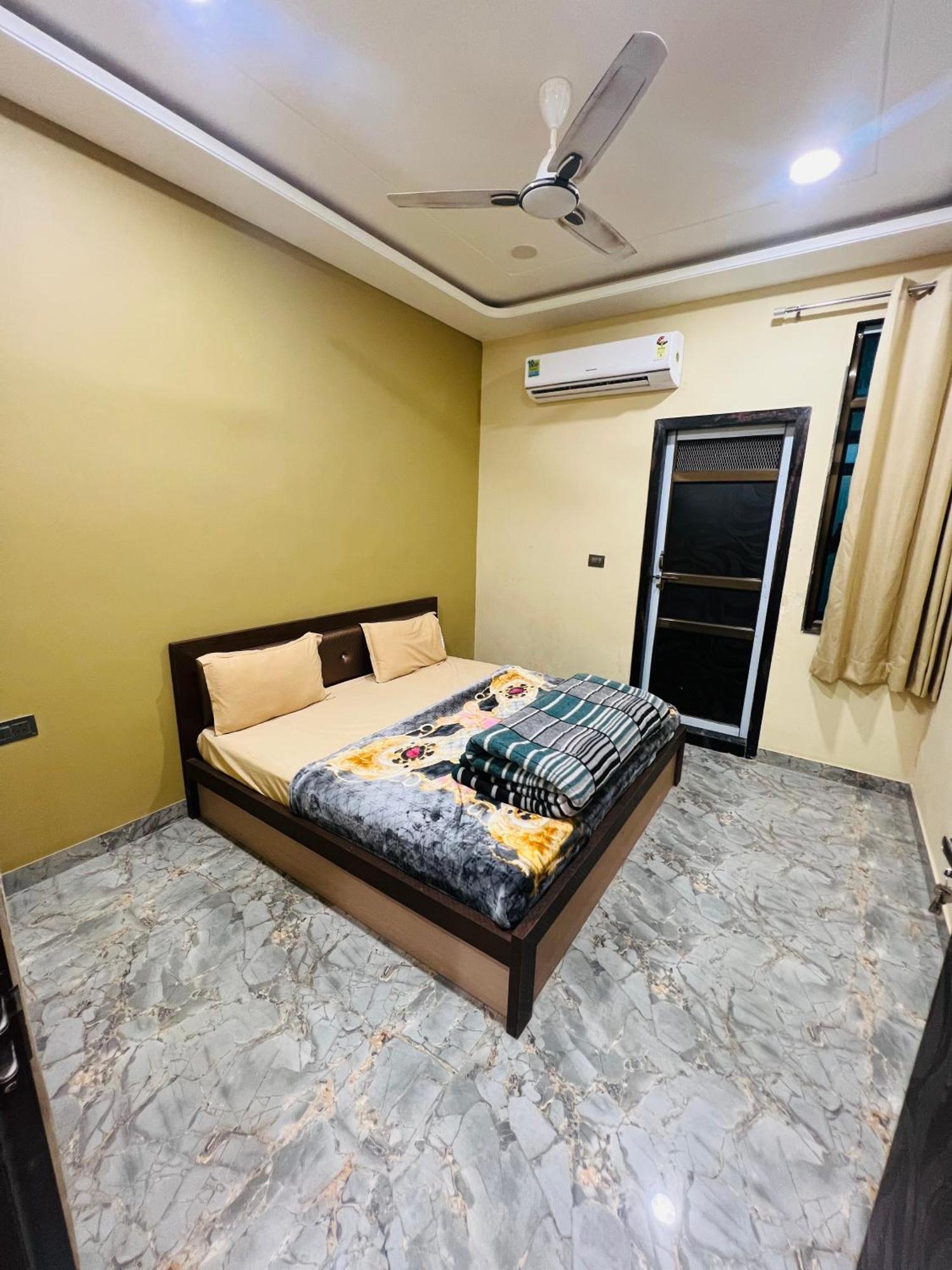 Shree Shyam Hotel Toran Dawar Khātu 外观 照片